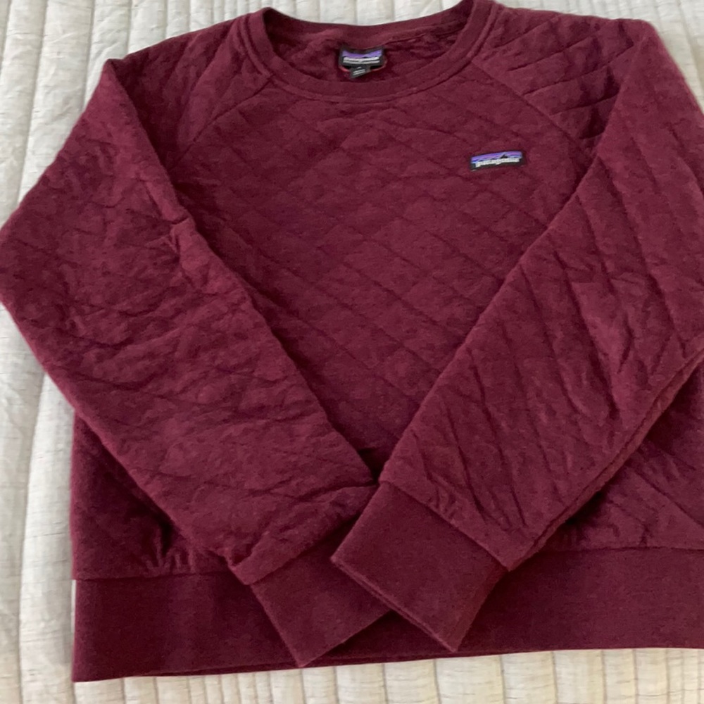 Patagonia Burgundy Quilted Sweatshirt